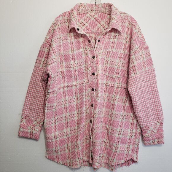 Women's XL Pink Shacket with Unfinished Fringe as Decor and Hem - Picture 7 of 8
